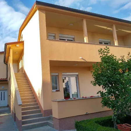 Cizmesija *